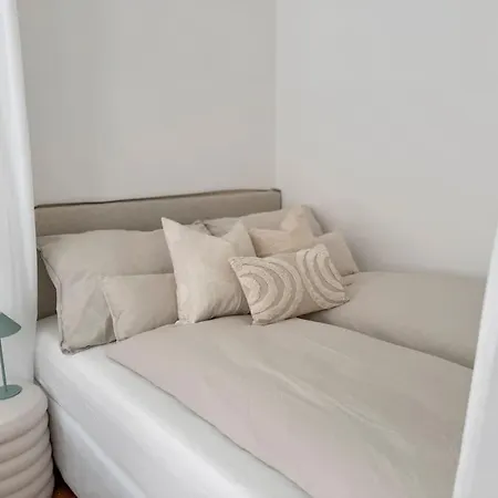 Cozy Luxury Center 4 * غراتس